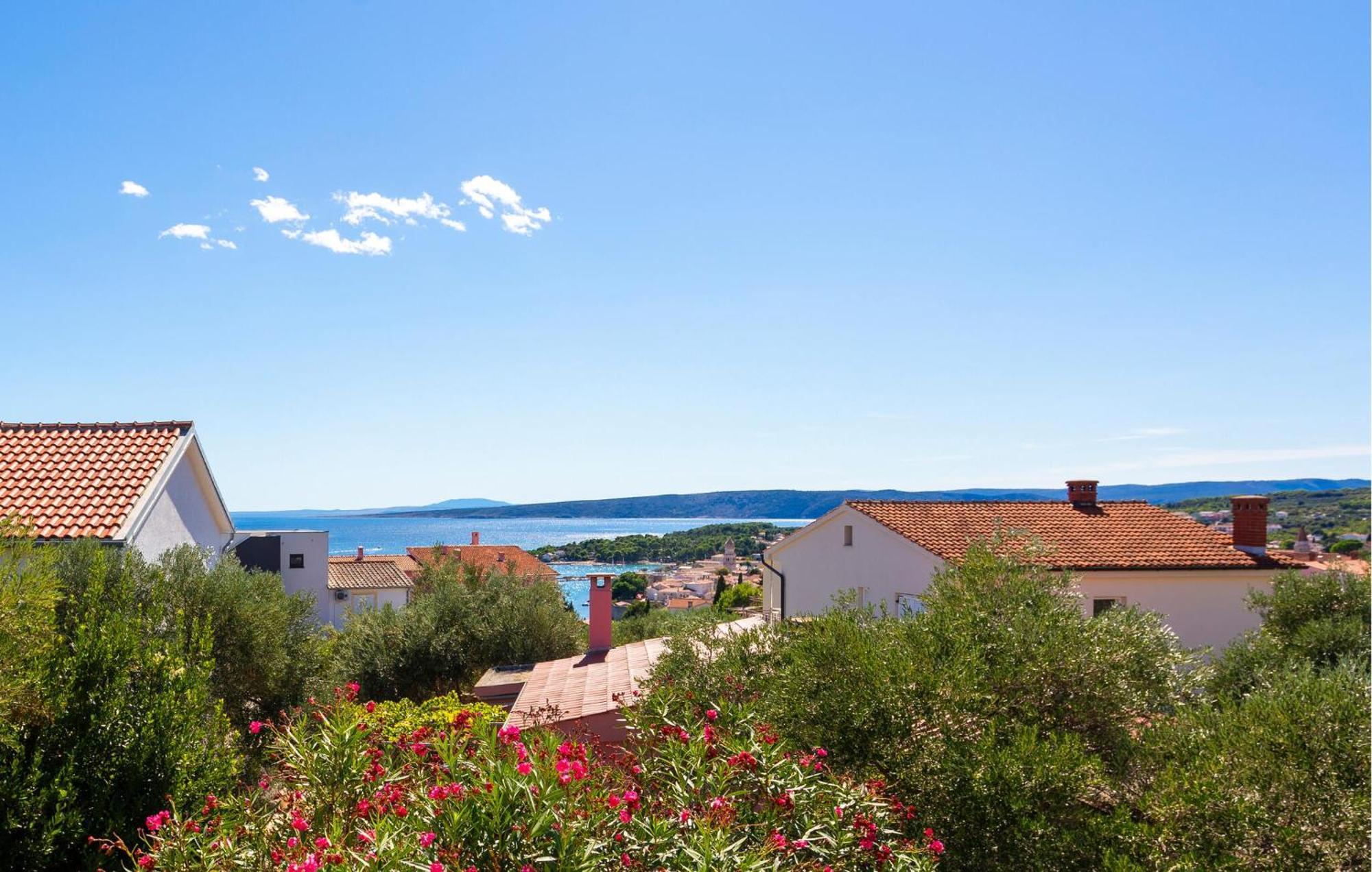 3 Bedroom Stunning Apartment In Krk Krk Town Esterno foto