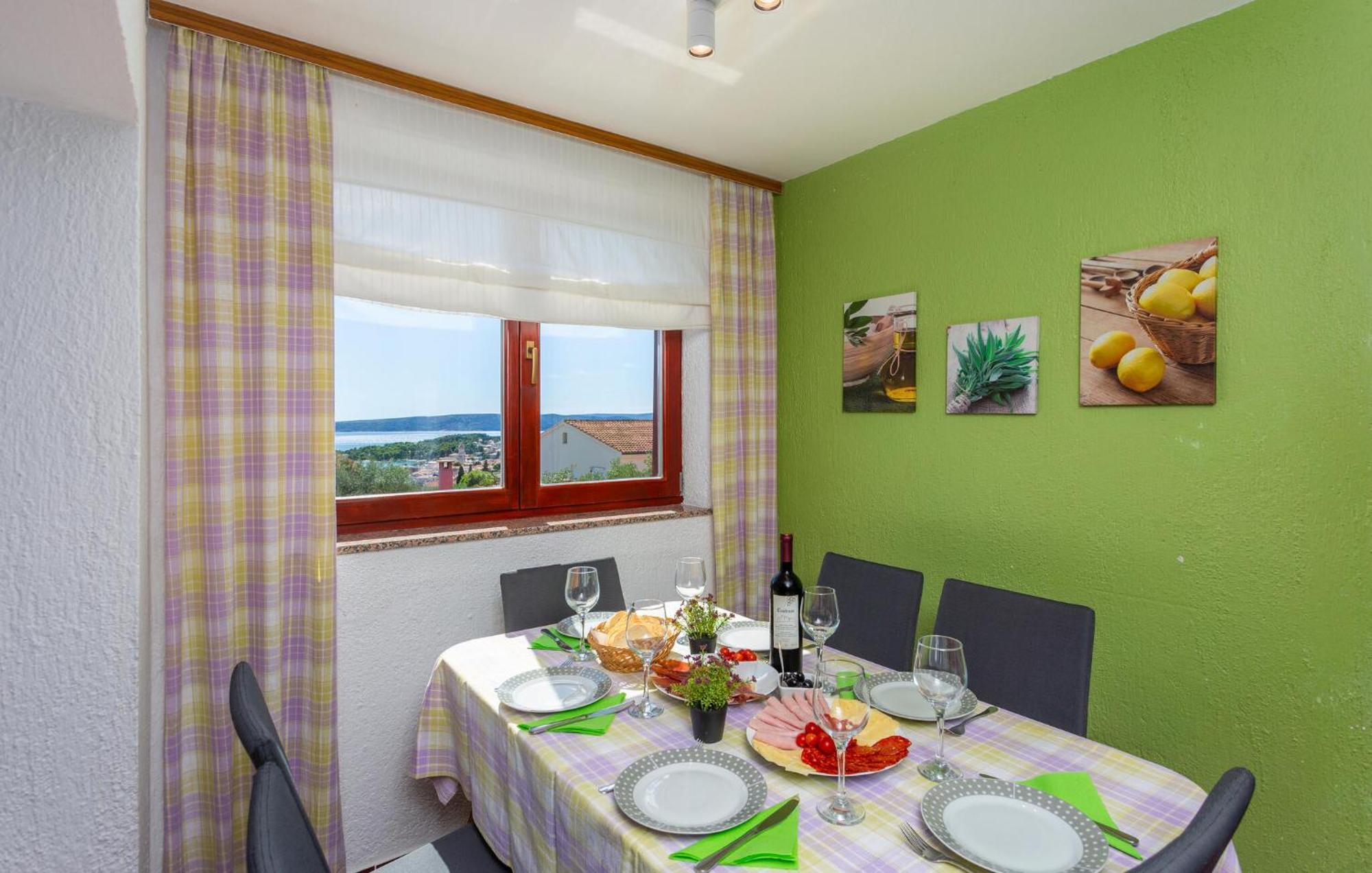 3 Bedroom Stunning Apartment In Krk Krk Town Esterno foto