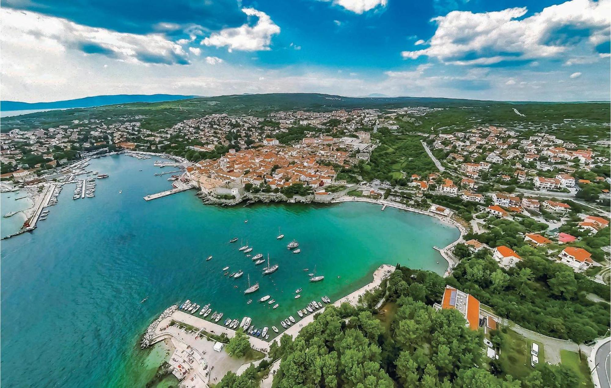 3 Bedroom Stunning Apartment In Krk Krk Town Esterno foto